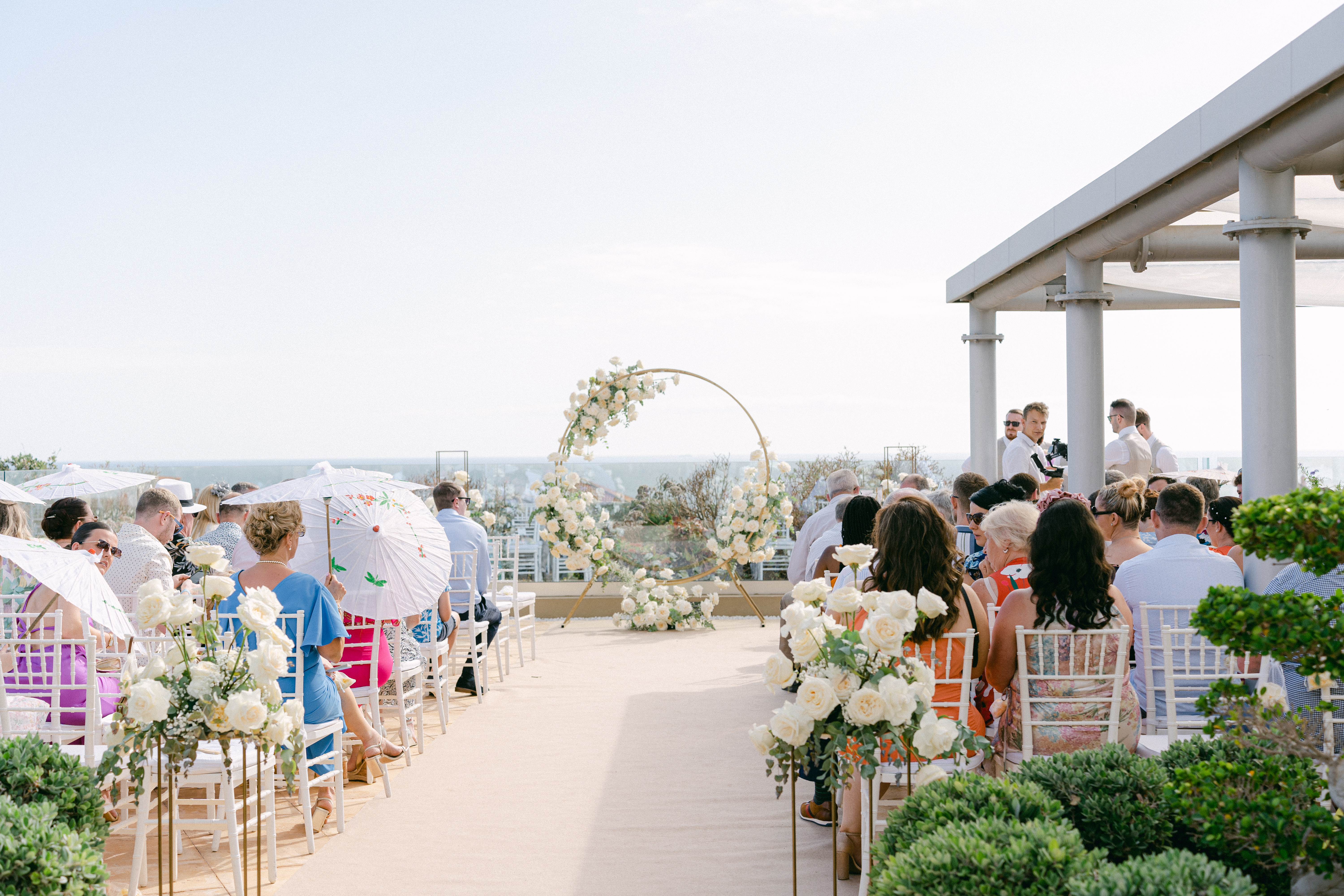 Book your wedding day in GF VICTORIA
